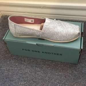 Silver glitter Toms